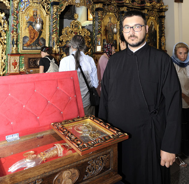 По утеху и пред Христову доламу